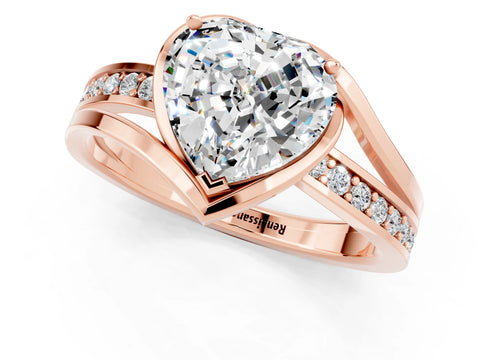 Rose gold Heart Cut Moissanite Solitaire Ring with Split Shank and Prong Setting_1