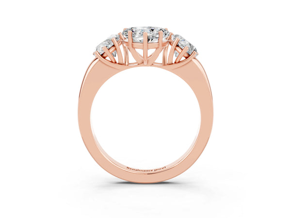 Rose gold Heart Cut Moissanite Three-Stone Ring with Four-Prong Setting and Classic Band