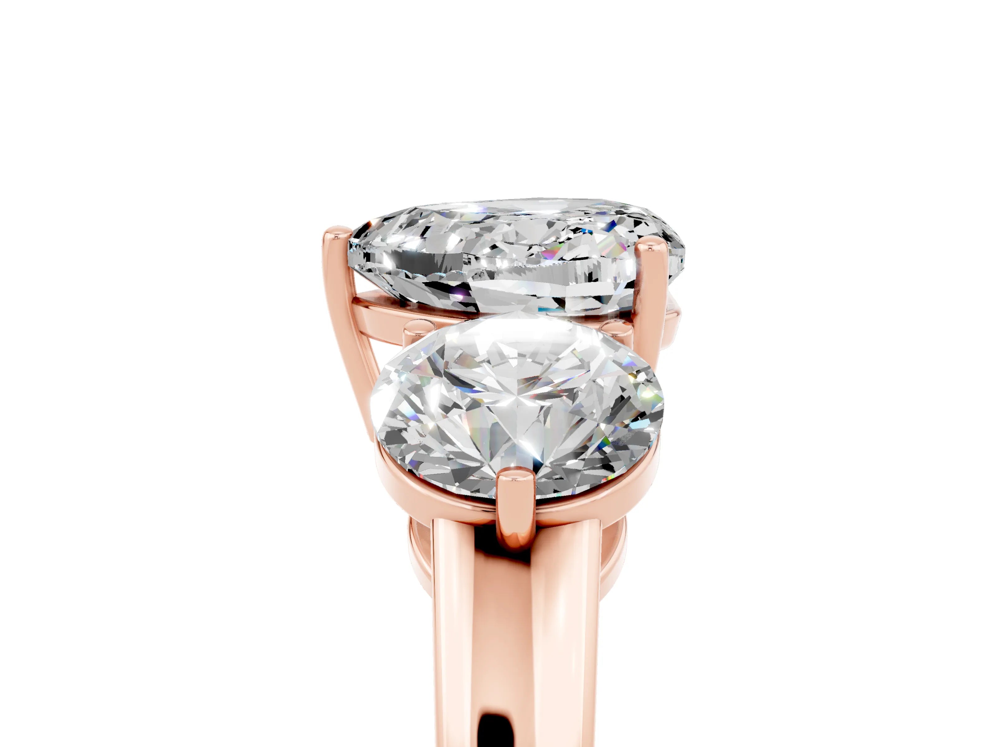 Rose gold Heart Cut Moissanite Three-Stone Ring with Prong Setting and Classic Band_5
