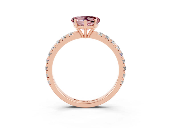 Rose gold Heart Cut Morganite Pavé Solitaire Engagement Ring with Four-Prong Setting