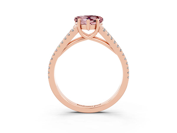 Rose gold Heart Cut Morganite Solitaire Engagement Ring with Split Shank Pavé Band