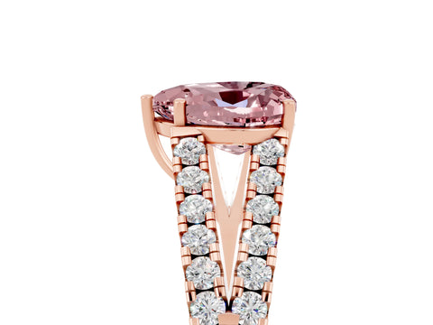 Rose gold Heart Cut Morganite Split Shank Pavé Engagement Ring with Four-Prong Setting_17