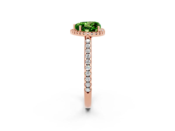 Rose gold Heart Cut Peridot Pavé Halo Ring with Four-Prong Setting