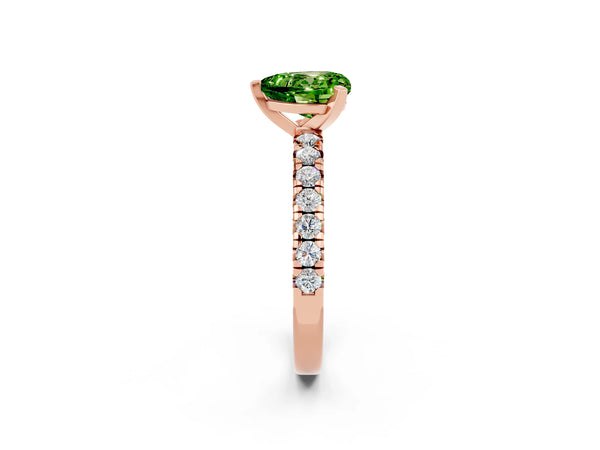 Rose gold Heart Cut Peridot Solitaire Pavé Engagement Ring with Round Band and Prong Setting