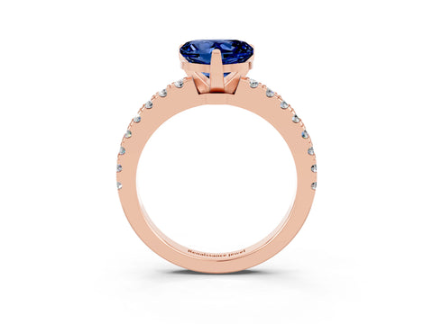 Rose gold Heart Cut Solitaire Diamond with Pavé Band and Four-Prong Setting_3