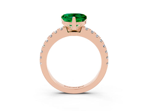 Rose gold Heart Cut Solitaire Diamond with Pavé Band and Four-Prong Setting_3