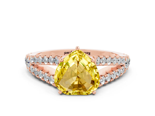 Rose gold Heart Cut Yellow Sapphire Split Shank Pavé Engagement Ring with Four-Prong Setting