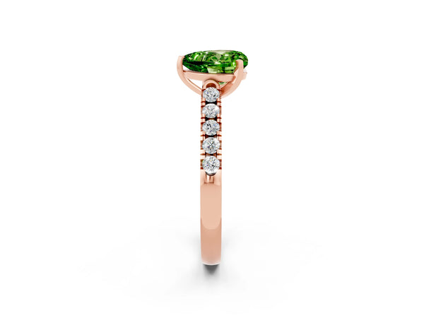 Rose gold Heart Cut Peridot Pavé Band Solitaire Ring with Prong Setting