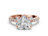 Rose gold Heart Diamond Three-Stone Pave Band with Four-Prong Setting_32