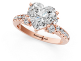 Rose gold Heart Diamond Three-Stone Pave Band with Four-Prong Setting_33