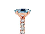 Rose gold Oval Cut Aquamarine Solitaire Pavé Band with Four-Prong Setting_5