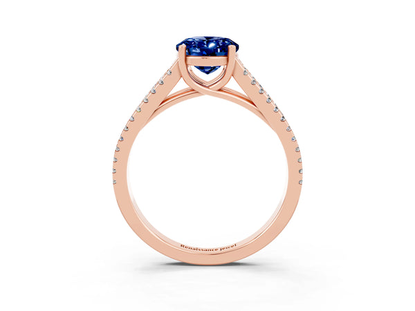 Rose gold Oval Cut Blue Sapphire Solitaire Engagement Ring with Split Shank Pavé Band