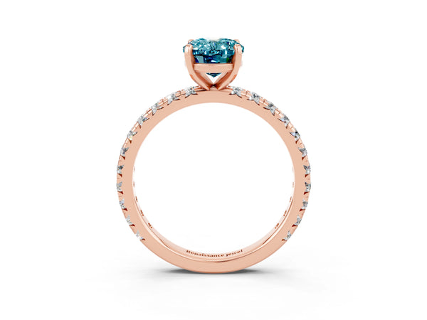 Rose gold Oval Cut Cut Diamond Pavé Band with Four-Prong Setting