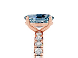 Rose gold Oval Cut Cut Diamond Pavé Band with Four-Prong Setting_5