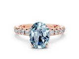 Rose gold Oval Cut Cut Diamond Pavé Band with Four-Prong Setting