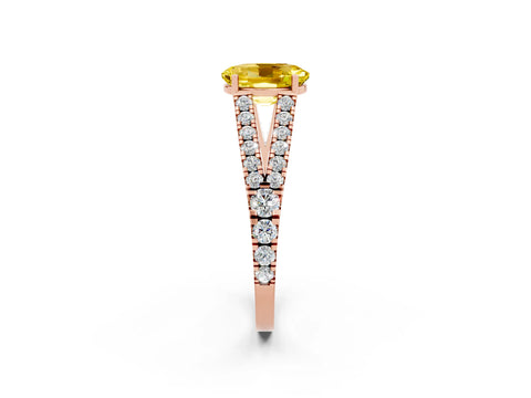 Rose gold Oval Cut Cut Split Shank Pave Diamond Engagement Ring with Four-Prong Setting_2