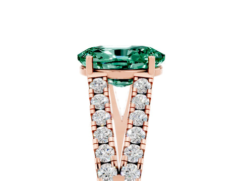 Rose gold Oval Cut Cut Split Shank Pave Diamond Engagement Ring with Four-Prong Setting_5