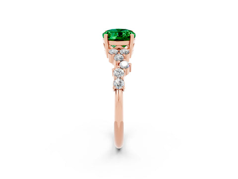 Rose gold Oval Cut Diamond Cluster Pavé Band with Four-Prong Setting_2