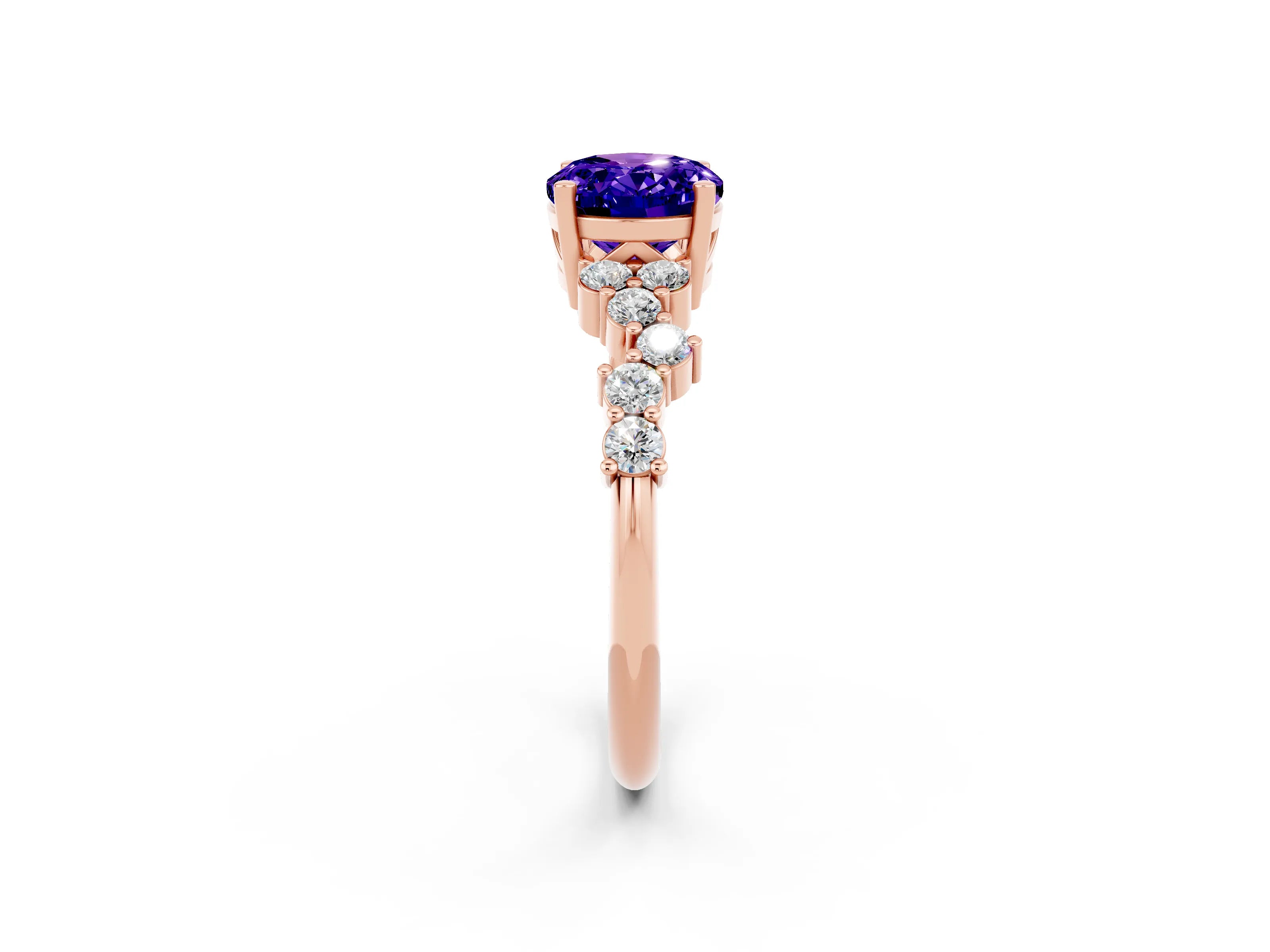Rose gold Oval Cut Diamond Cluster Pavé Band with Four-Prong Setting_2