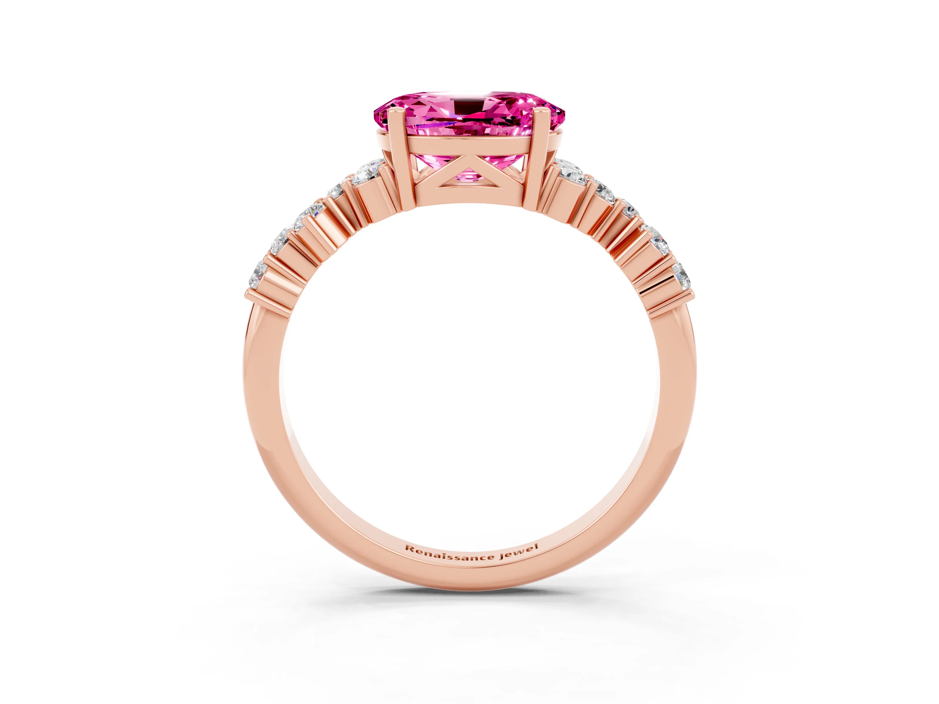 Rose gold Oval Cut Diamond Cluster Pavé Band with Four-Prong Setting_3