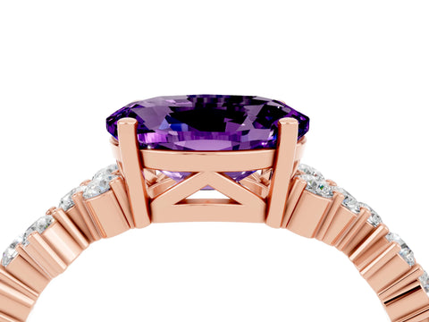 Rose gold Oval Cut Diamond Cluster Pavé Band with Four-Prong Setting_4