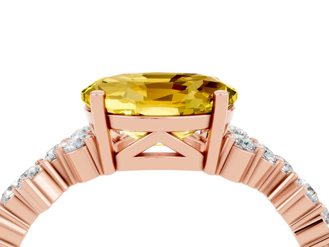 Rose gold Oval Cut Diamond Cluster Pavé Band with Four-Prong Setting_4