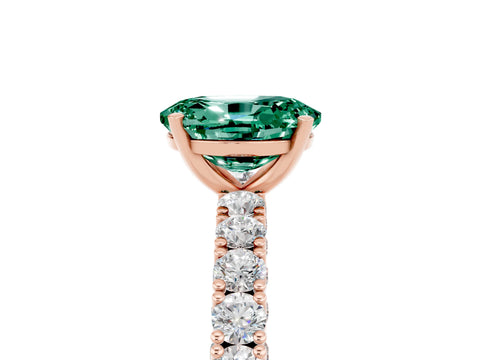 Rose gold Oval Cut Diamond Pavé Band Solitaire Ring with Prong Setting_5
