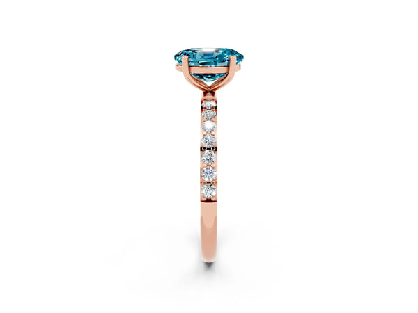 Rose gold Oval Cut Diamond Pavé Band with Six-Prong Setting