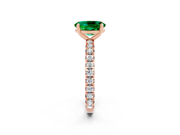 Rose gold Oval Cut Emerald Pavé Solitaire Ring with Round Band and Prong Setting