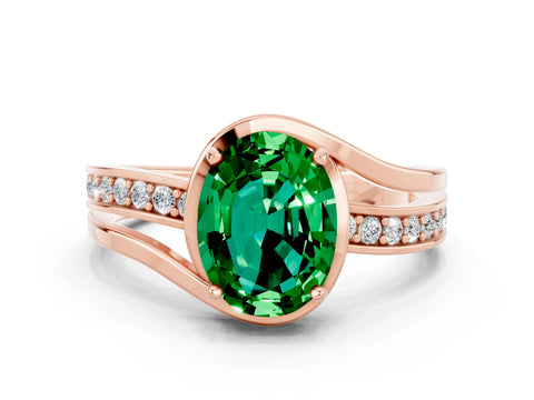 Rose gold Oval Cut Emerald Solitaire Ring with Split Shank and Prong Setting