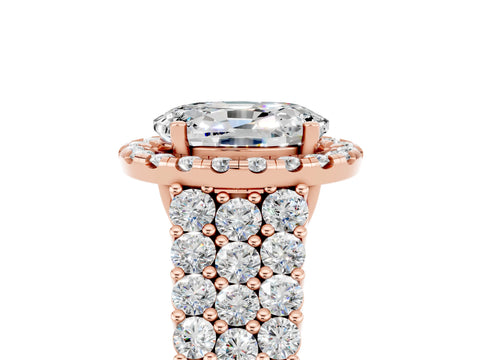 Rose gold Oval Cut Halo Pavé Diamond Engagement Ring with Split Shank and Four-Prong Setting_5