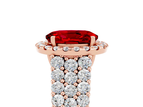 Rose gold Oval Cut Halo Pavé Diamond Engagement Ring with Split Shank and Four-Prong Setting_5