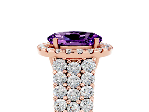 Rose gold Oval Cut Halo Pavé Diamond Engagement Ring with Split Shank and Four-Prong Setting_5