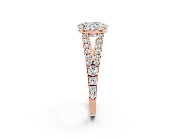Rose gold Oval Cut Moissanite Split Shank Pavé Engagement Ring with Four-Prong Setting