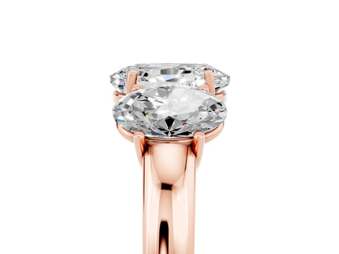 Rose gold Oval Cut Moissanite Three-Stone Ring with Four-Prong Setting and Classic Band_5