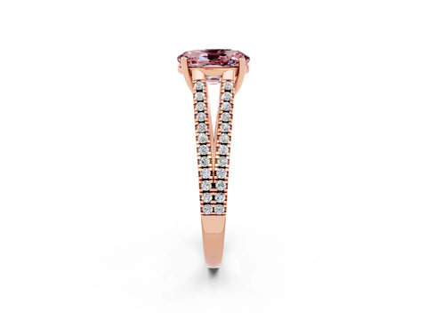 Rose gold Oval Cut Morganite Solitaire Engagement Ring with Split Shank Pavé Band_2