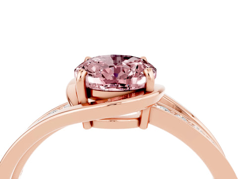 Rose gold Oval Cut Morganite Solitaire Ring with Split Shank and Prong Setting_4