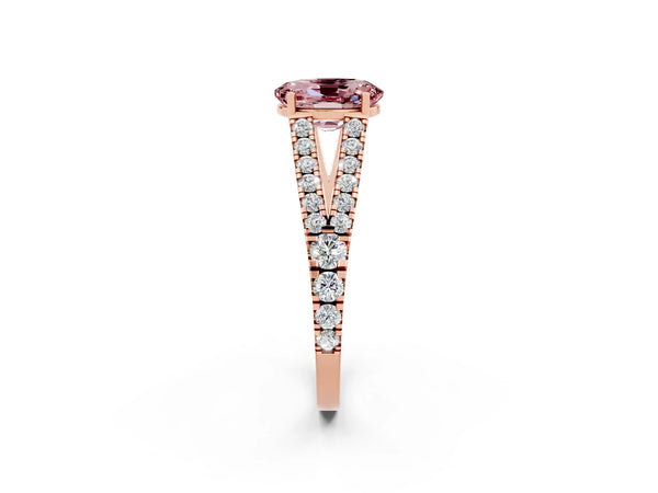 Rose gold Oval Cut Morganite Split Shank Pavé Engagement Ring with Four-Prong Setting