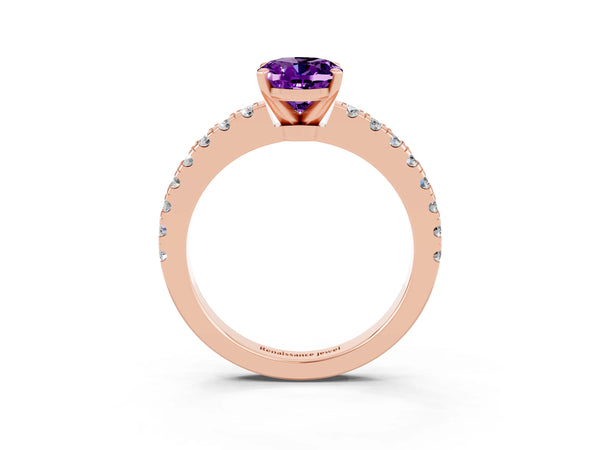 Rose gold Oval Cut Solitaire Amethyst with Pavé Band and Four-Prong Setting
