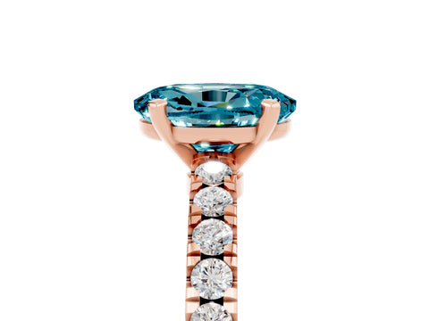 Rose gold Oval Cut Solitaire Diamond with Pavé Band and Four-Prong Setting_5