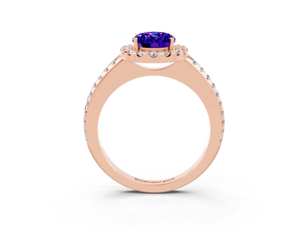 Rose gold Oval Cut Tanzanite Pavé Halo Ring with Four-Prong Setting