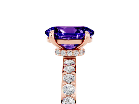 Rose gold Oval Cut Tanzanite Solitaire Engagement Ring with Pavé Band and Four-Prong Setting_5