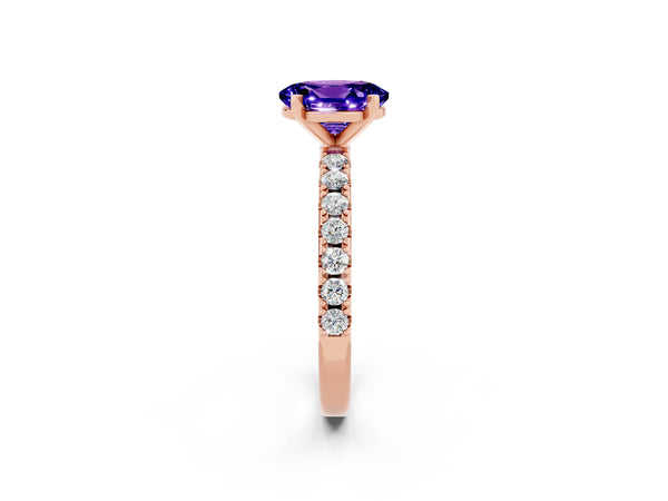 Rose gold Oval Cut Tanzanite Solitaire Pavé Band with Four-Prong Setting