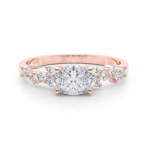 Rose gold Oval Diamond Cluster Pavé Band with Four-Prong Setting 1