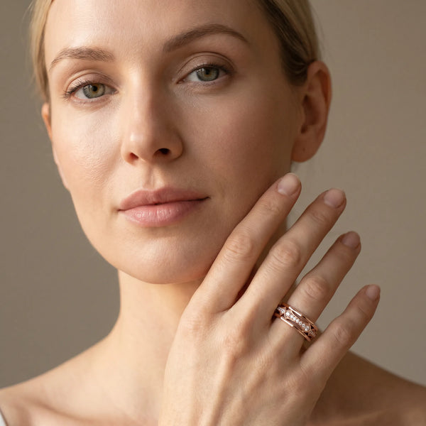 Rose gold Pavé Round Diamond Eternity Band with Bar Prong Setting