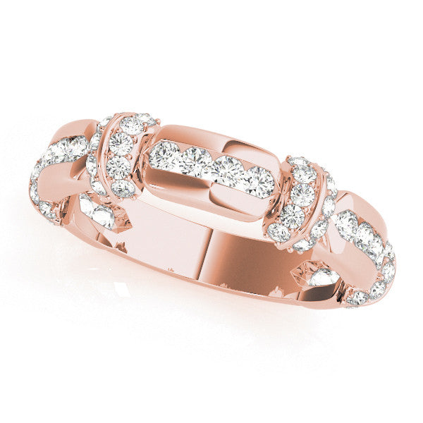 Rose gold Pavé Round Diamond Link Band with Bezel Setting