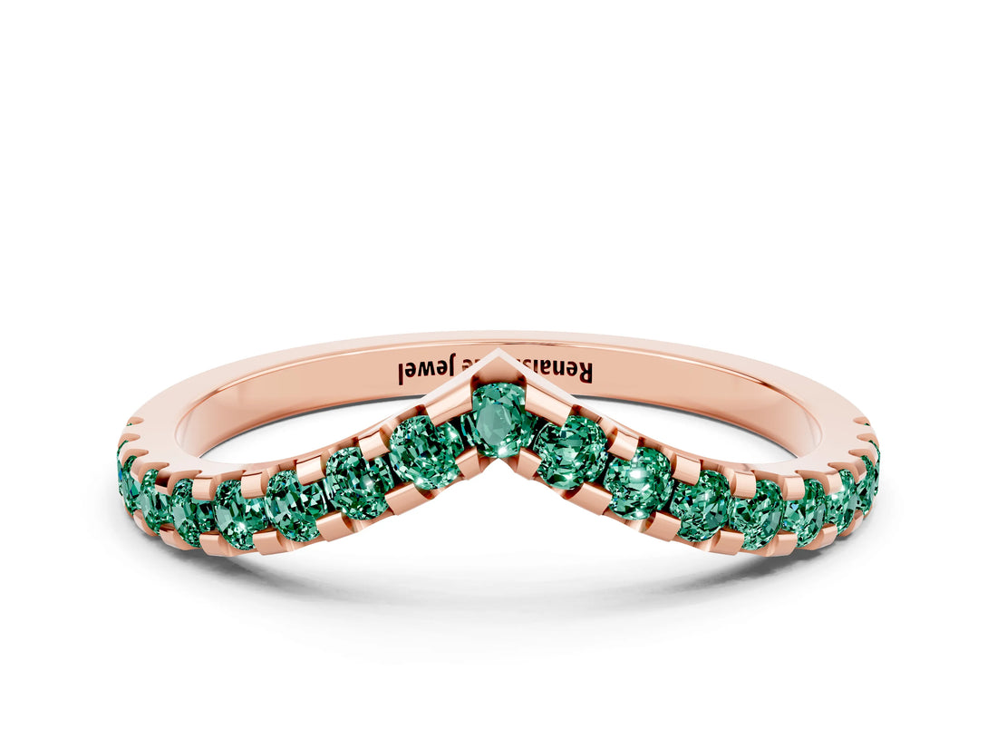 Rose gold Pavé Round Green Sapphire Chevron Band with Shared Prong Setting_6