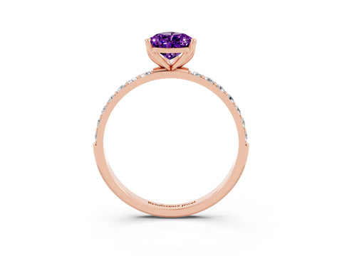 Rose gold Pear Cut Amethyst Solitaire Engagement Ring with Pavé Band and Prong Setting_3