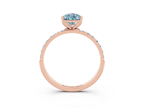 Rose gold Pear Cut Aquamarine Solitaire Engagement Ring with Pavé Band and Prong Setting_3