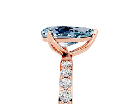 Rose gold Pear Cut Aquamarine Solitaire Engagement Ring with Pavé Band and Prong Setting_5